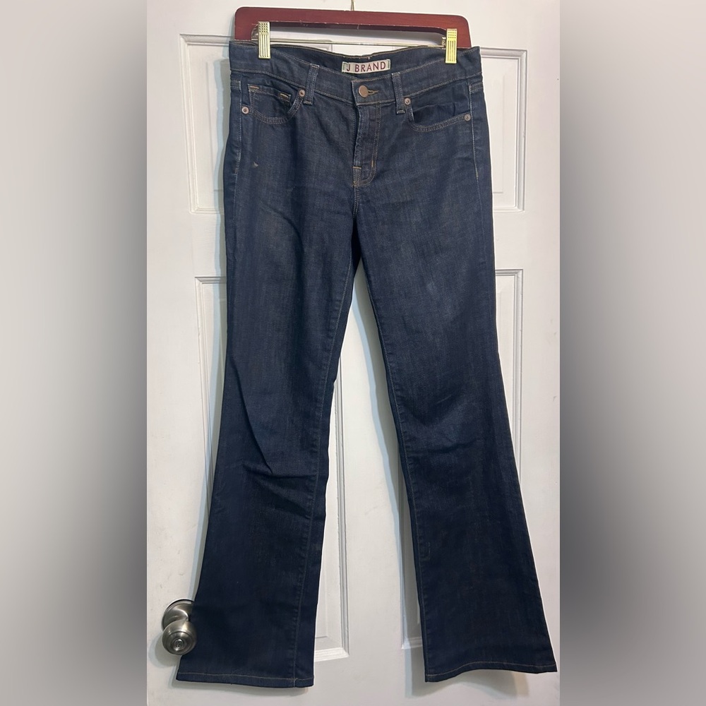 J Brand Women's Blue Jeans. Slim boot sz27